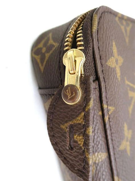 Louis Vuitton zipper pouch